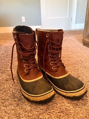 Sorel Brown Leather Waterproof Lace-Up Boots with Black Toe